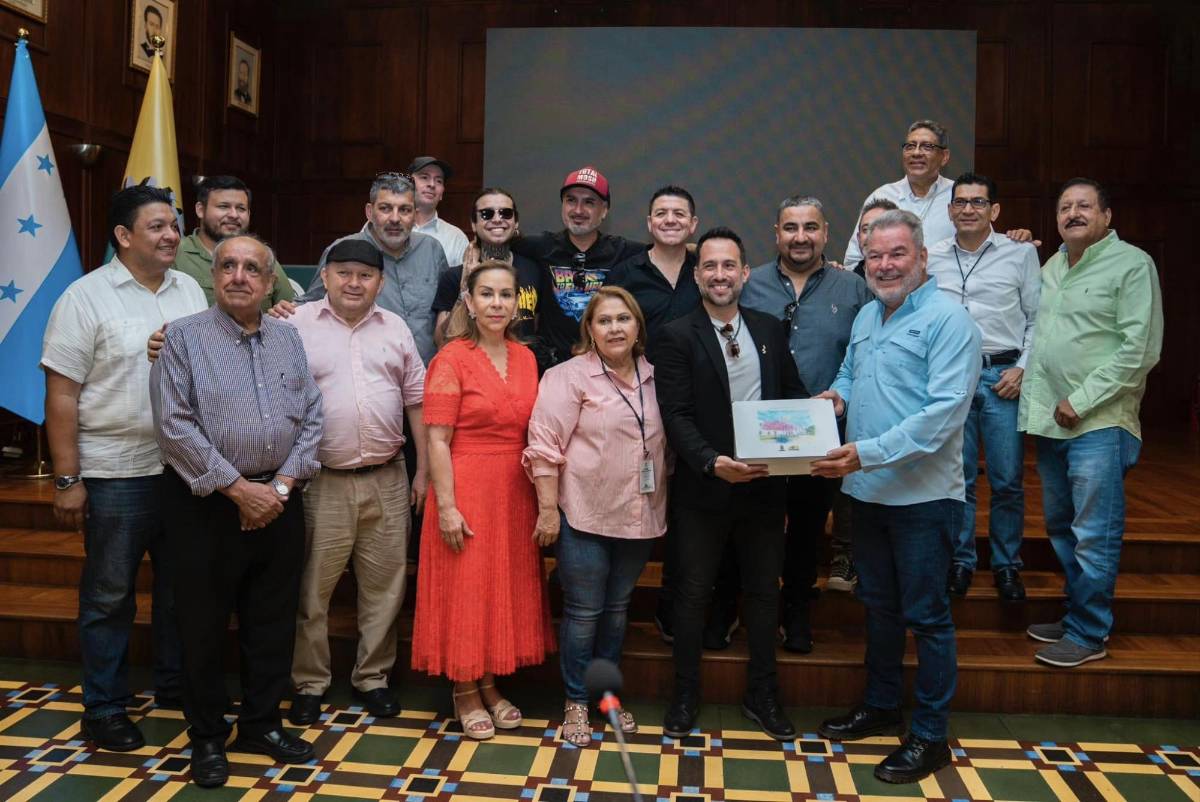 El grupo chileno fue recibido ayer viernes en la Alcaldía Sampedrana.