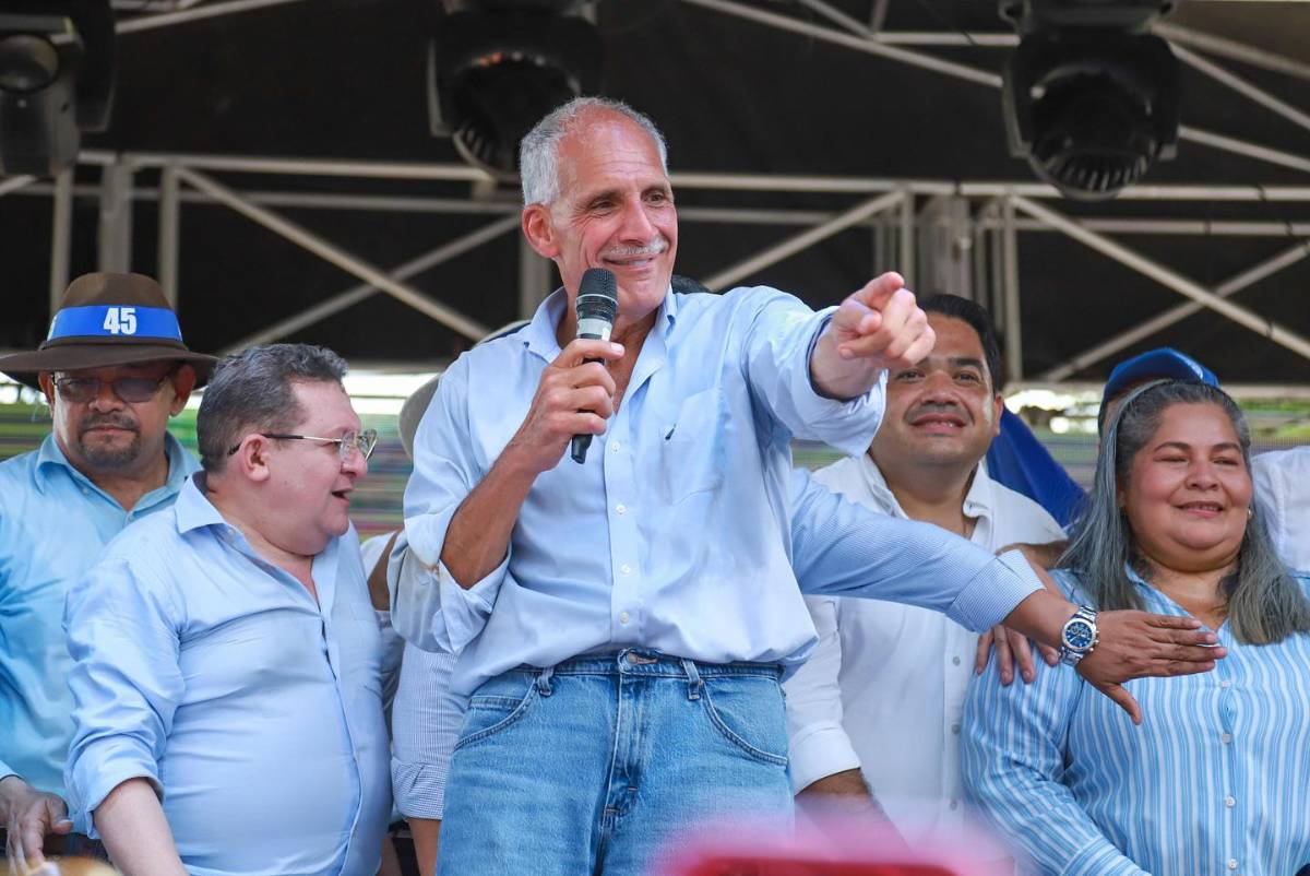 Nasry Asfura promete recortar el gasto público e impulsar megaobras en el país