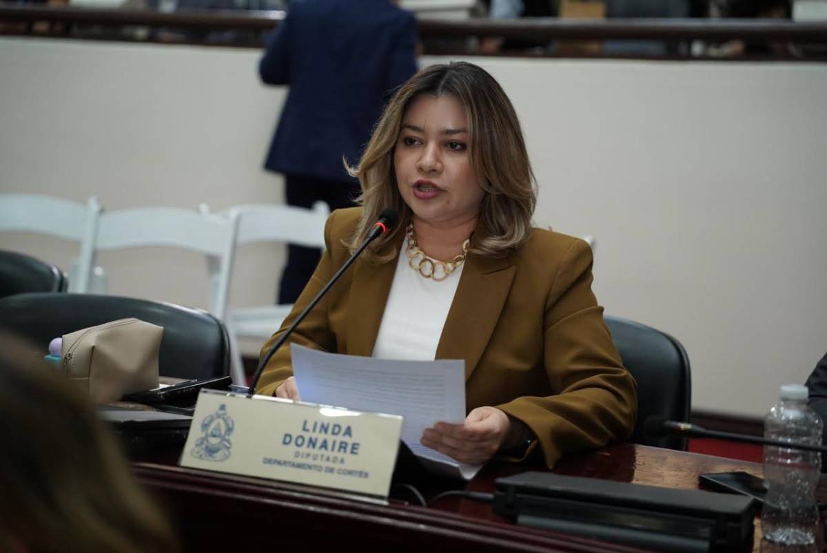 Del video viral a acusaciones políticas: Sherly Arriaga y Linda Donaire se enfrentan en redes