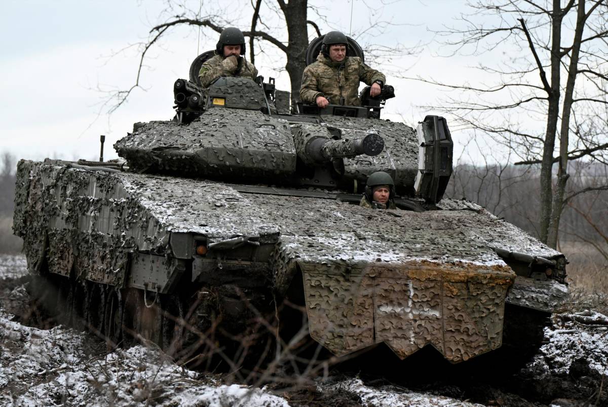 La OTAN se compromete a mantener el apoyo militar a Ucrania