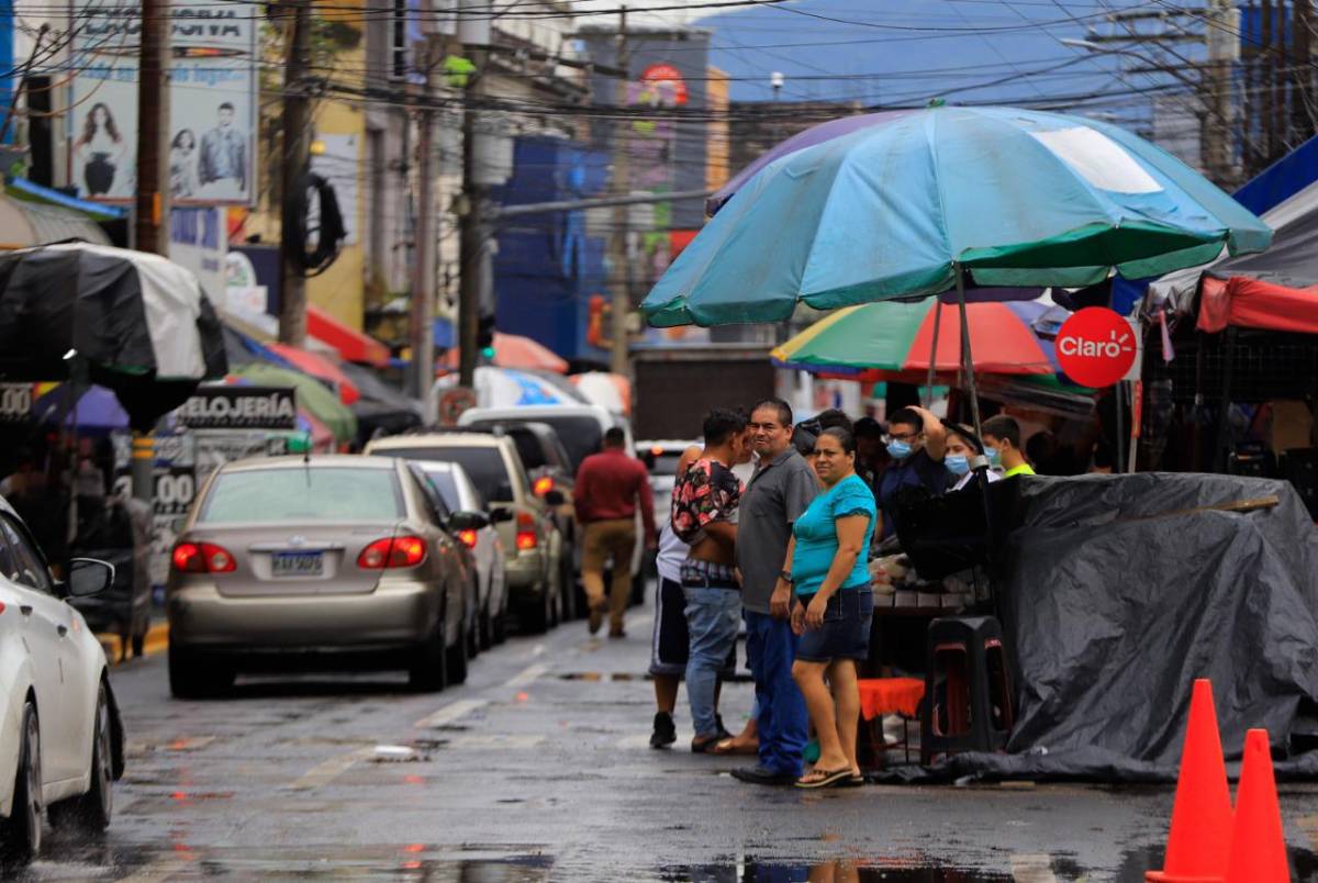 Ingreso de humedad deja lluvias aisladas este lunes en Honduras