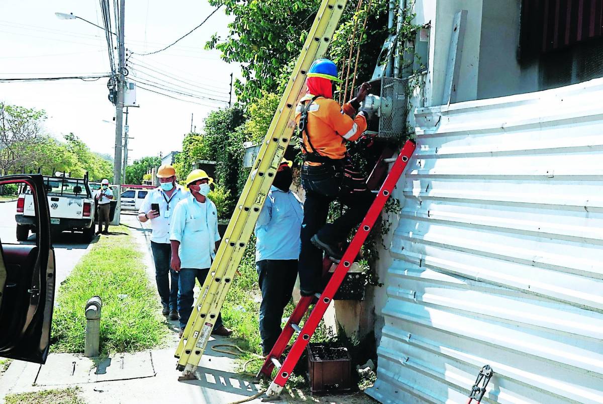 La reducción de pérdidas es otra deuda en la Enee