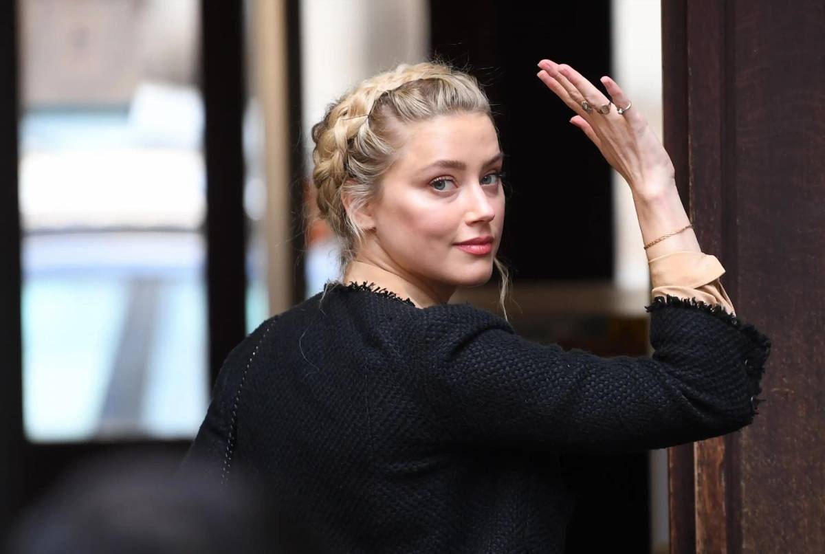 Cara Delevingne revela que mantuvo una relación amorosa con Amber Heard