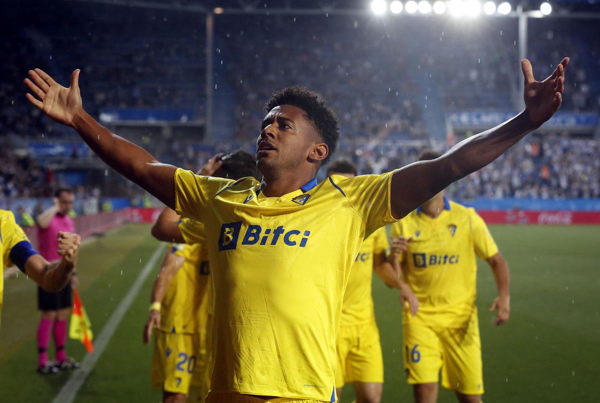 Antony ‘Choco‘ Lozano celebrando su gol contra el Alavés.