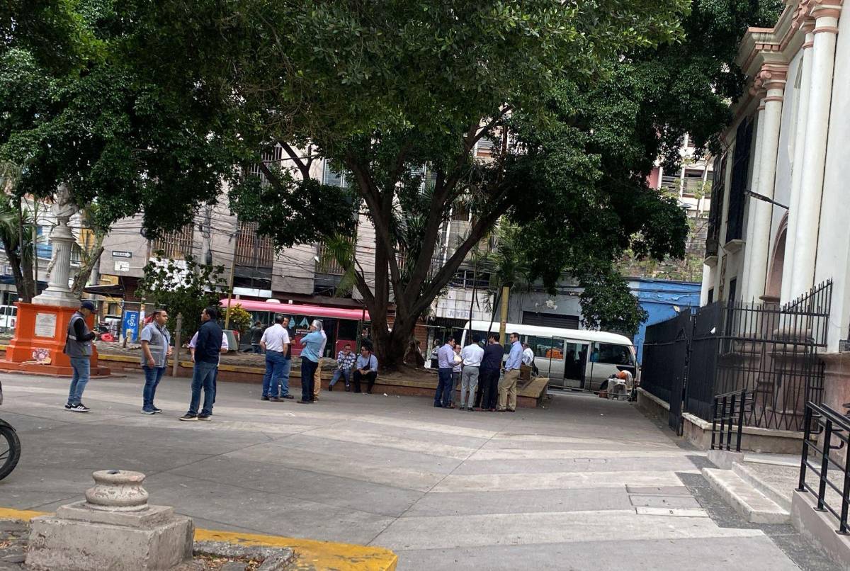 Esta es la razón del cierre del Congreso Nacional y del parque La Merced