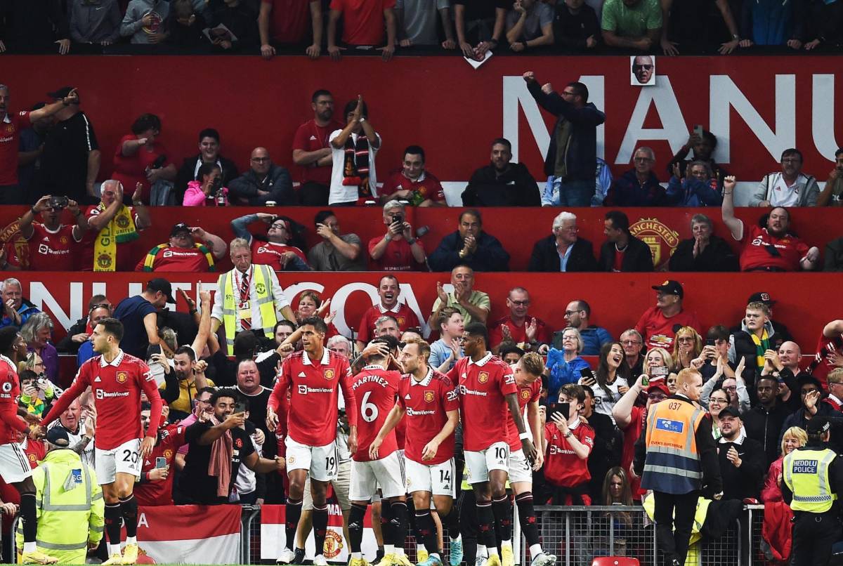 ¡Futbolista rechaza oferta del Manchester United “por amor” a su equipo”!