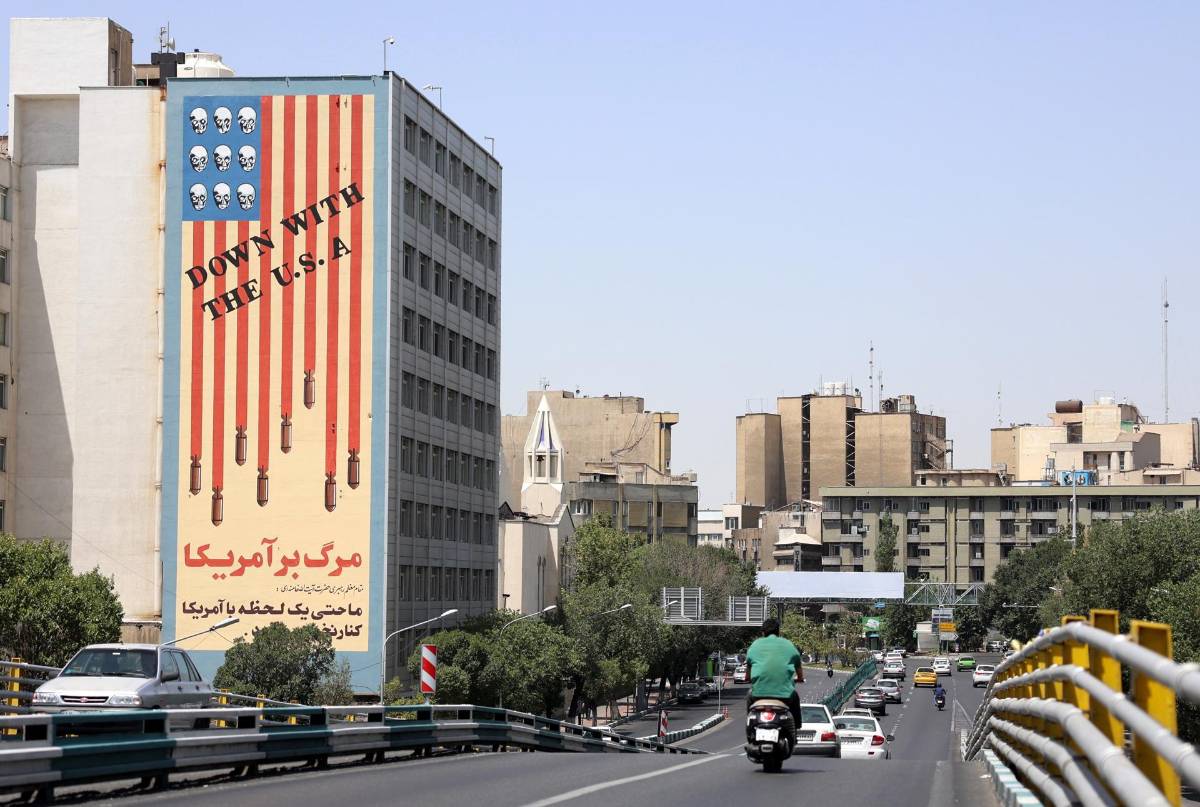 Escalada en Oriente Medio: Israel lanza ataques “sin precedentes” contra Irán