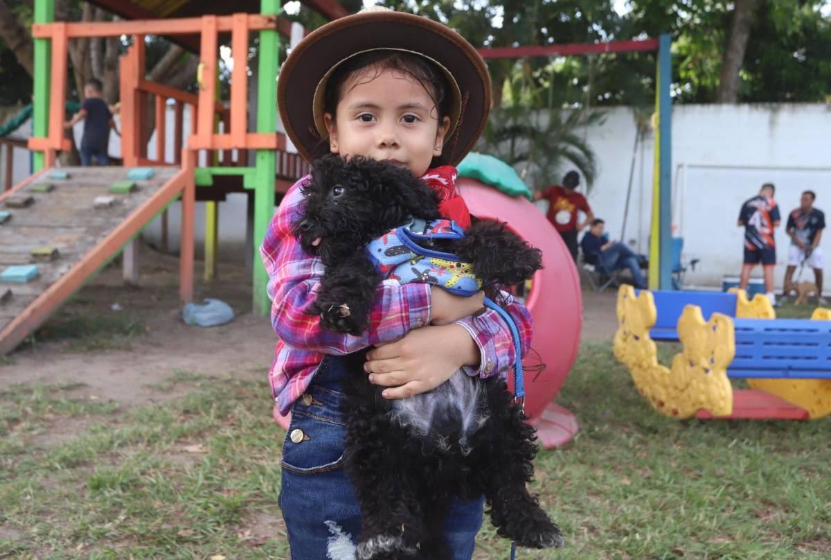 Feria del animalito en la New Horizon, por su 30 aniversario