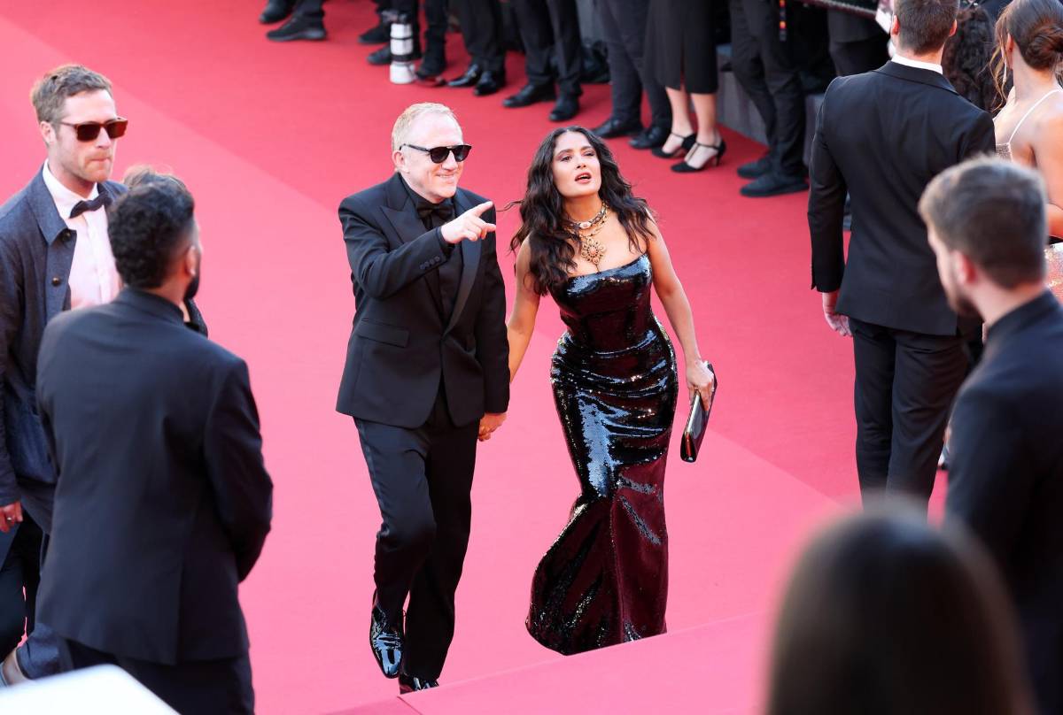 Salma Hayek cumple 60 años en la cima del éxito
