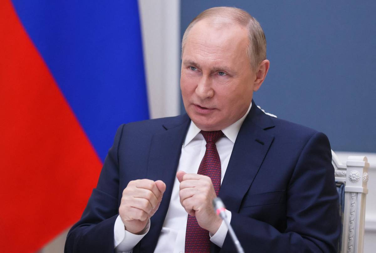 Putin afirma que Rusia tiene “derecho a la defensa” ante tensiones con Ucrania
