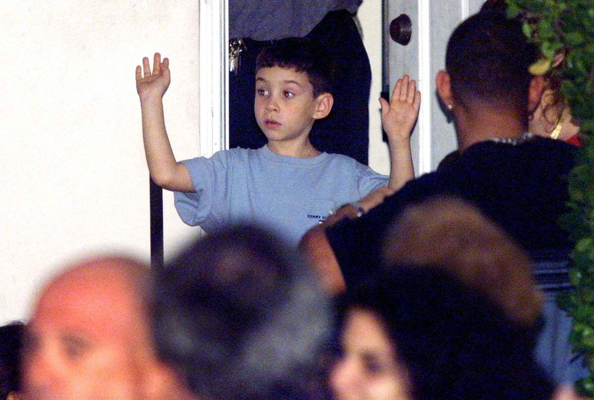 Elián González enfrento al Gobierno de Castro con Estados Unidos por la custodia del menor.