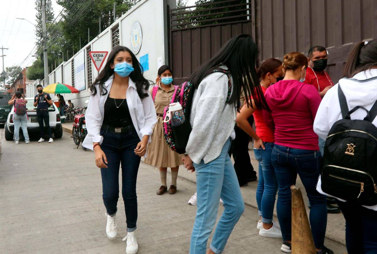 Conferencia Episcopal pide al Gobierno replantear Ley de Educación Integral