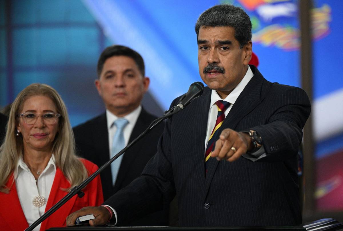 El Gobierno de Maduro acusa al grupo Anonymous de hackeo en Venezuela