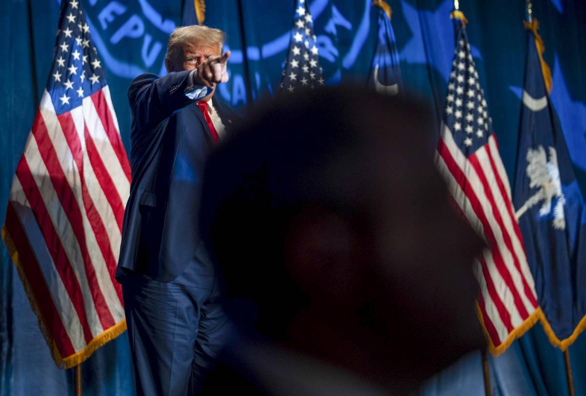 El expresidente Donald Trump pronuncia un discurso en la edición número 56 de la gala anual Silver Elephant Gala en Columbia, Carolina del Sur, el 5 de agosto de 2023.