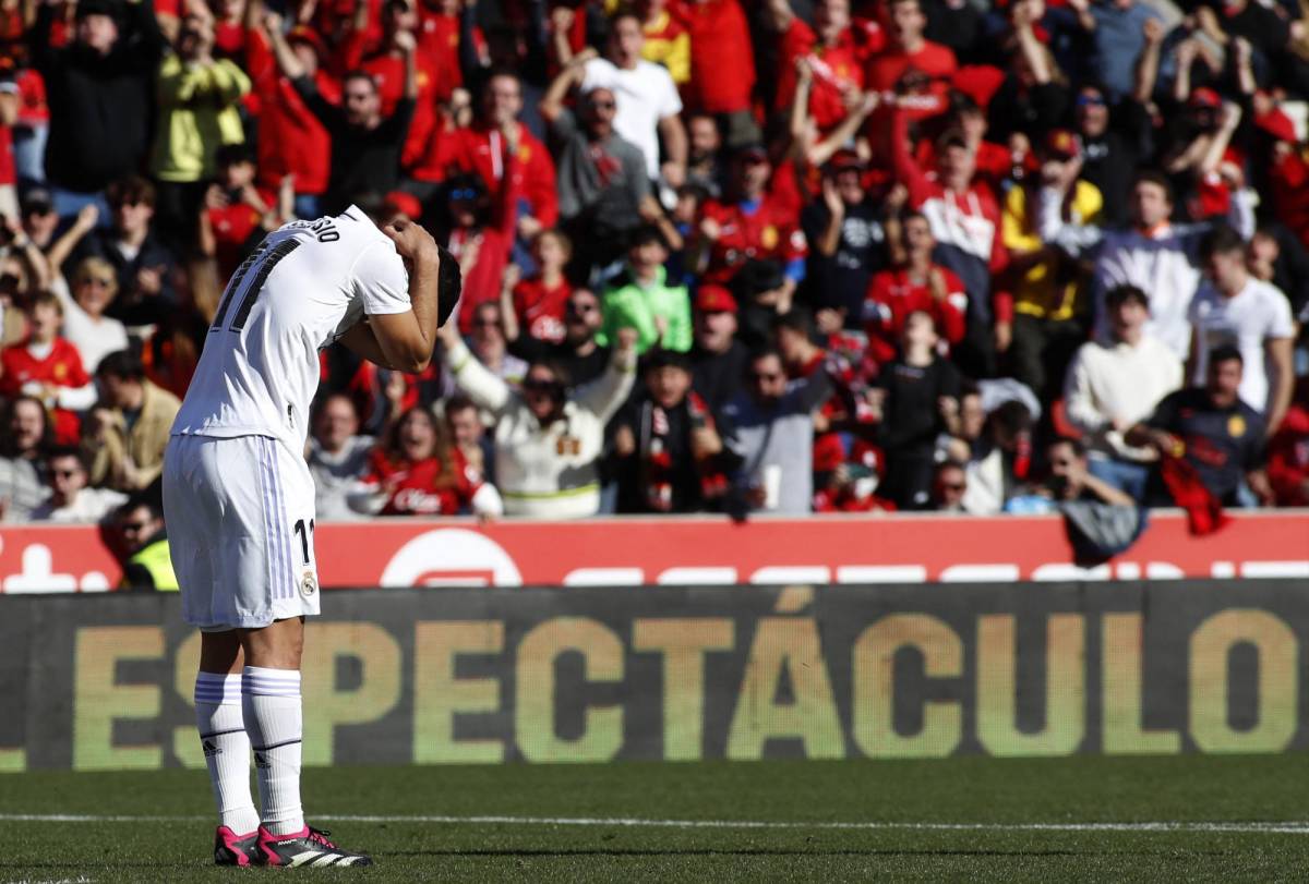 Real Madrid sufre derrota ante Mallorca y se aleja del Barcelona