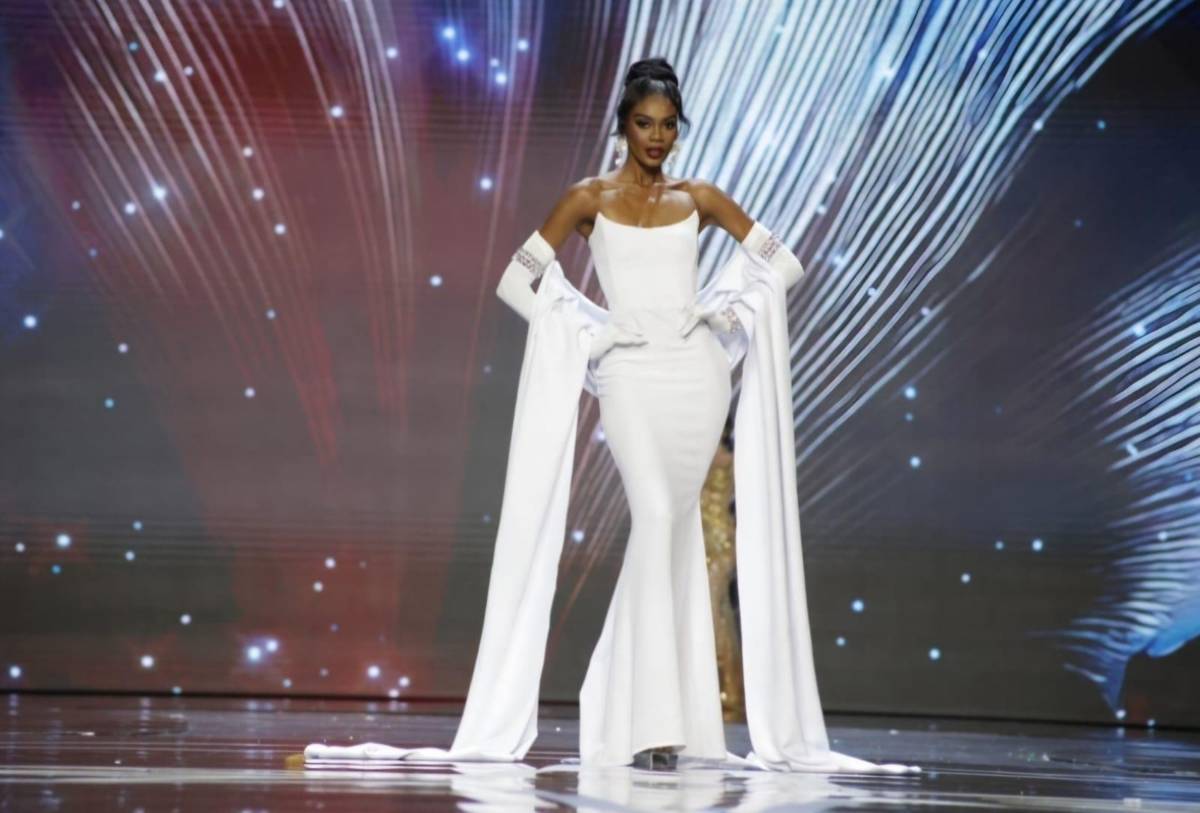 Glamour en los vestidos de noche de la preliminar del Miss Universo 2025