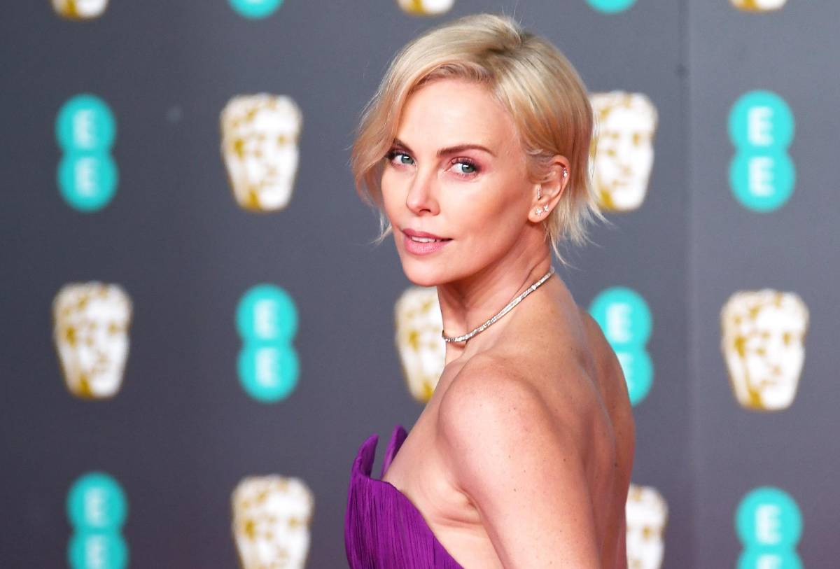 Charlize Theron cederá su Instagram a joven con VIH para dar voz a este colectivo