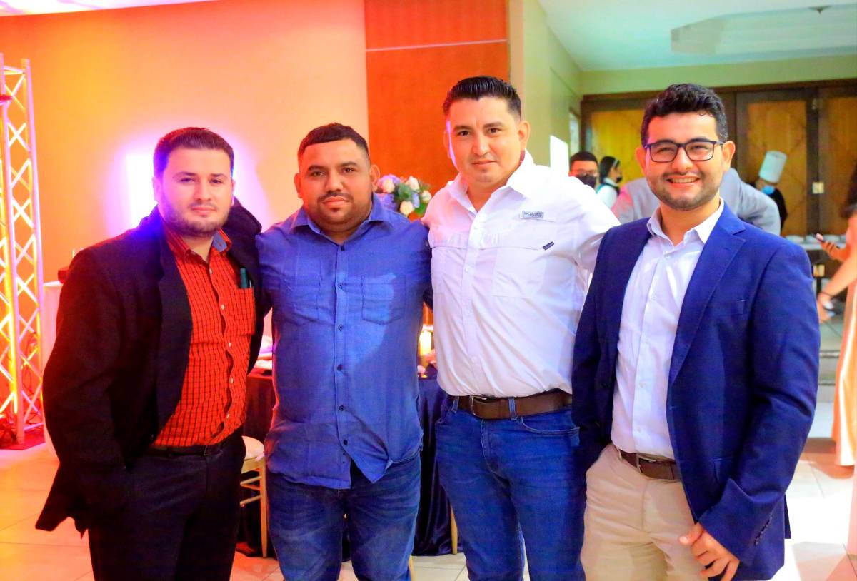 Júbilo y celebración por la unión nupcial de Daniel y Paola