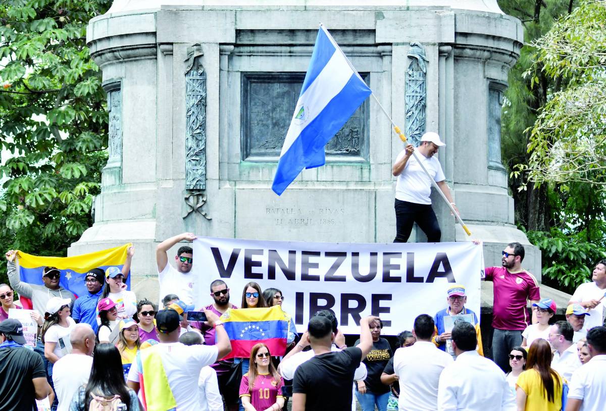 El triunfo de Nicolás Maduro representa la continuidad del chavismo en el poder, que llegó en 1999 de la mano de Hugo Chávez.