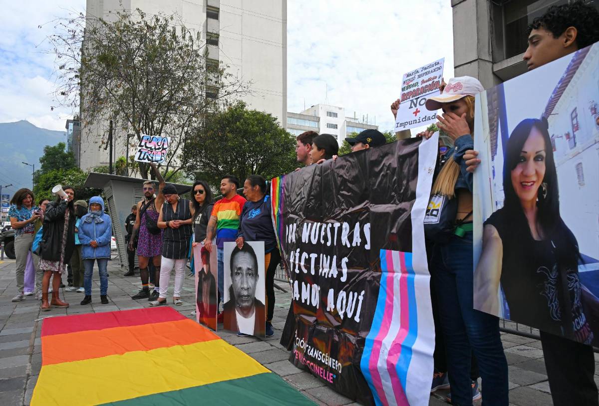 Estados Unidos advierte a sus ciudadanos de posibles ataques anti-LGTBQ