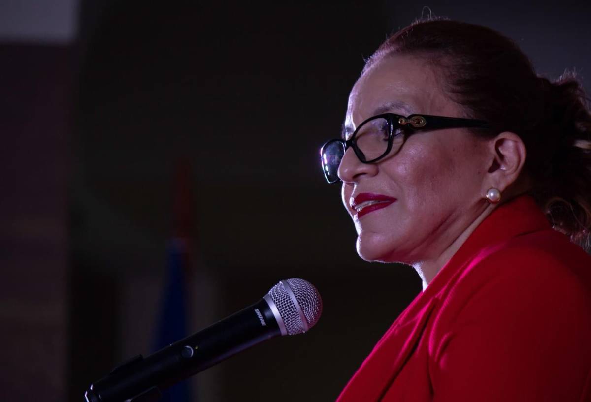 Xiomara Castro se convirtió en la primera mujer presidenta en la historia política de Honduras.