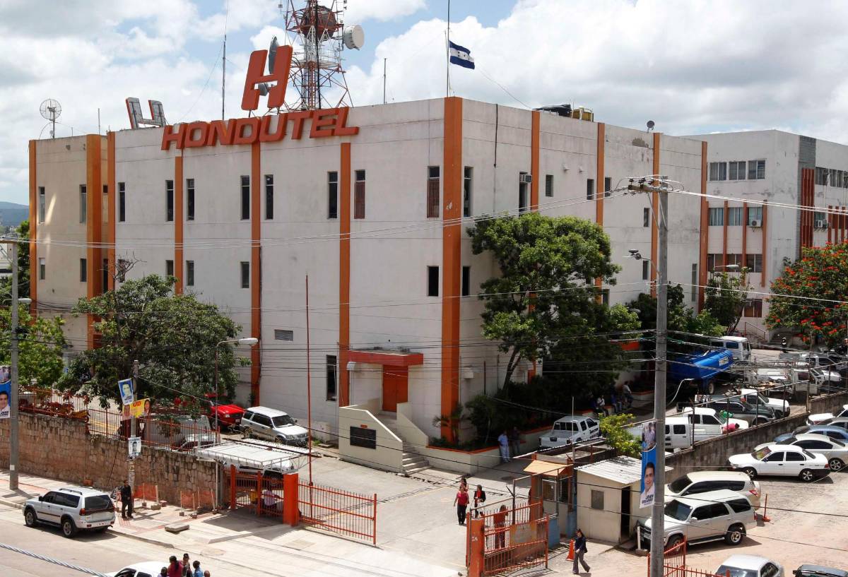 Hondutel suministrará servicio de internet a oficinas del Estado