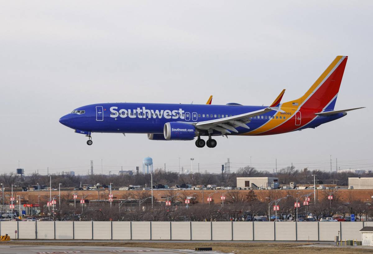 Southwest suspende todos sus vuelos en EEUU por un problema técnico