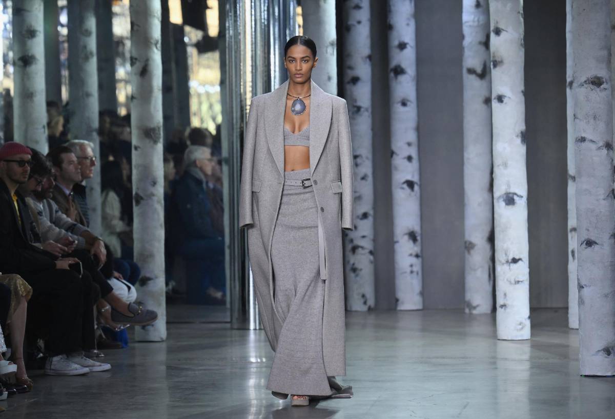 Michael Kors lanza colección bajo la influencia retro