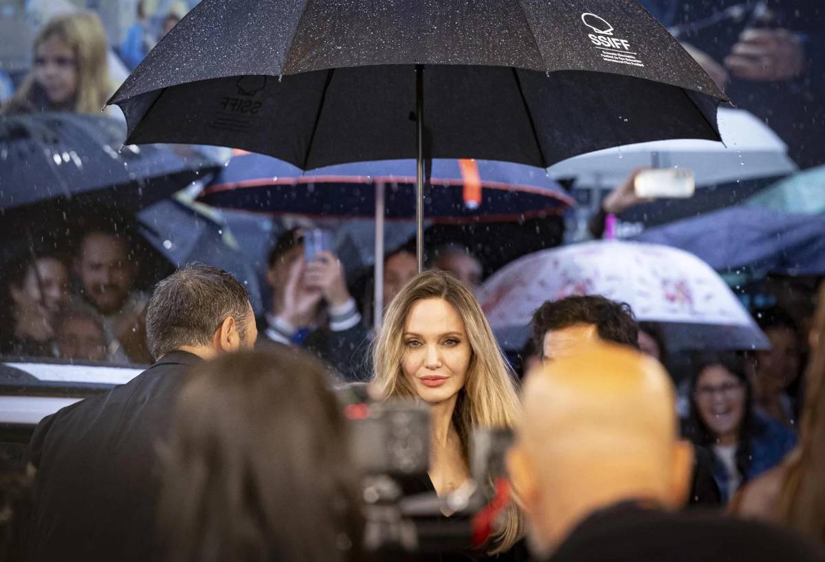 Angelina Jolie no ha salido con nadie desde su divorcio, hace 10 años