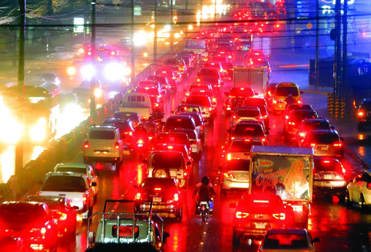 Más de 75,400 vehículos se sumaron al caos vial de San Pedro Sula