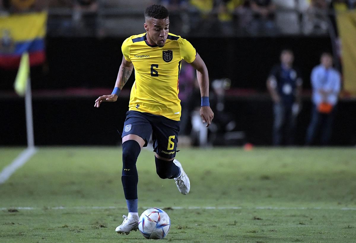 Byron Castillo jugó varios partidos de titular con la selección ecuatoriana en la eliminatoria mundialista a Qatar.