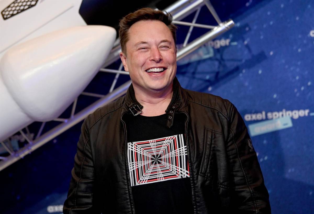 Elon Musk ofrece 5,000 dólares a estudiante de Florida para que cierre su cuenta de Twitter