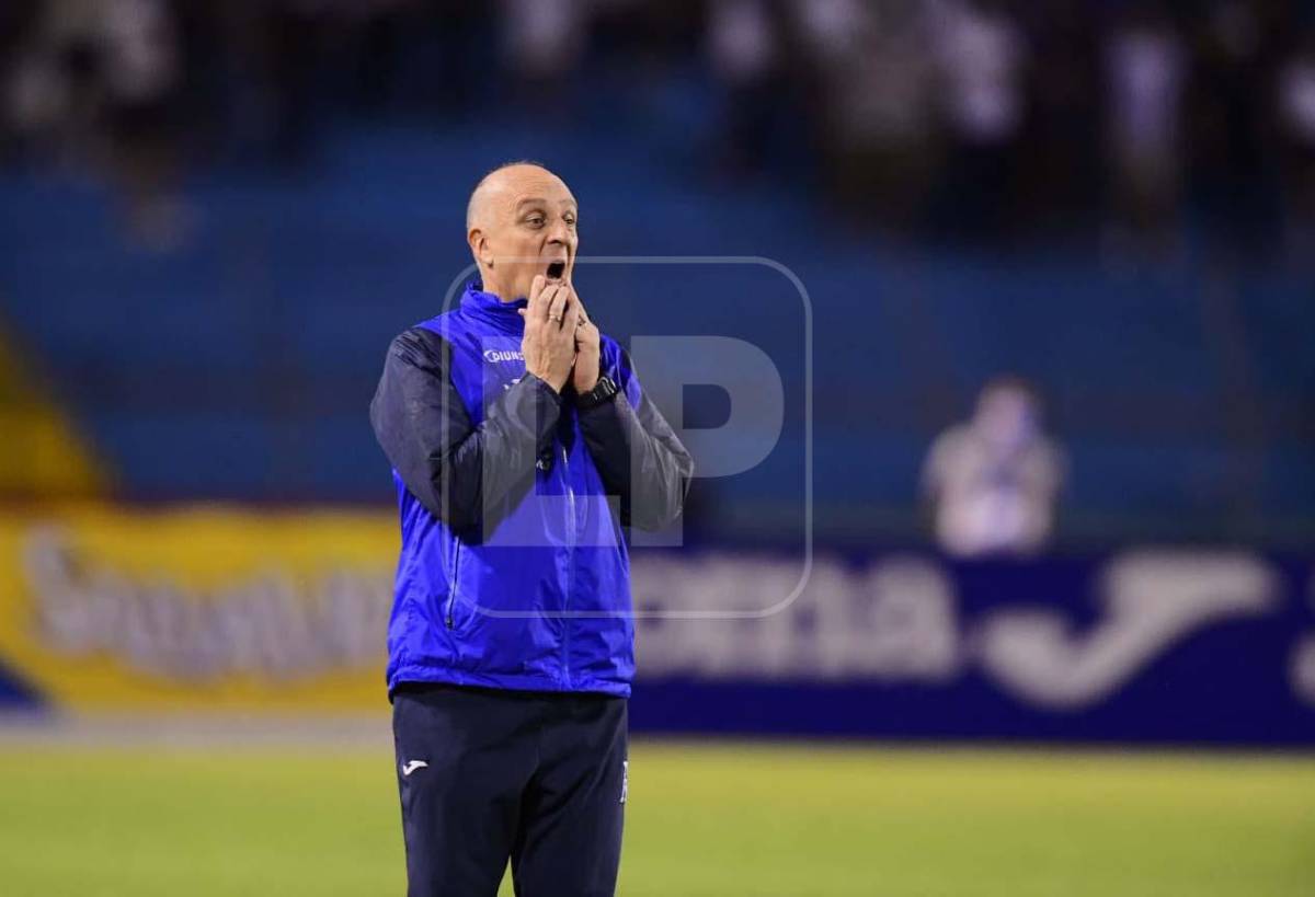 El uruguayo Fabián Coito está con números rojos como DT de Honduras en la octagonal.