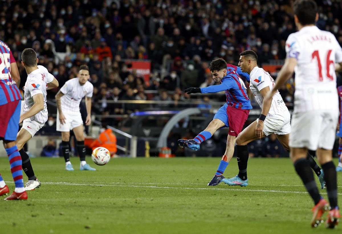 Así le pegó Pedri para marcar su golazo contra el Sevilla.