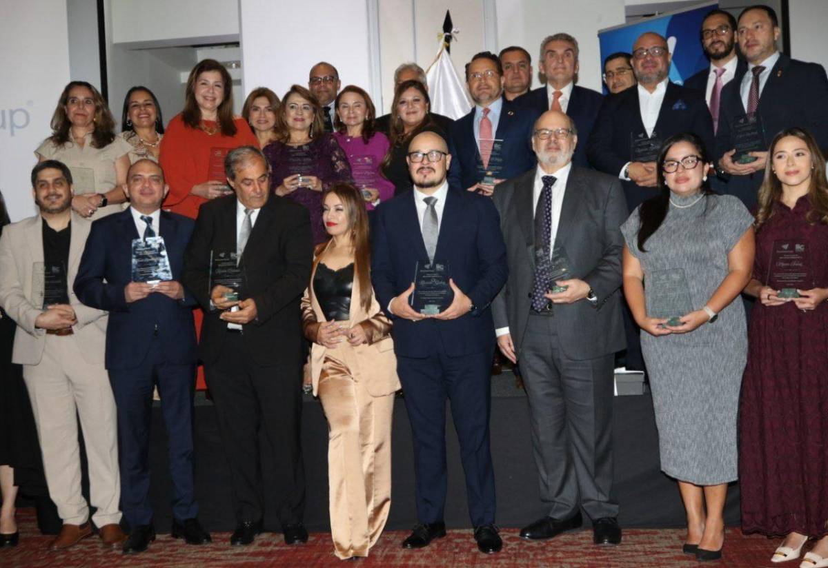 Jorge Canahuati recibe reconocimiento por su trayectoria y liderazgo empresarial