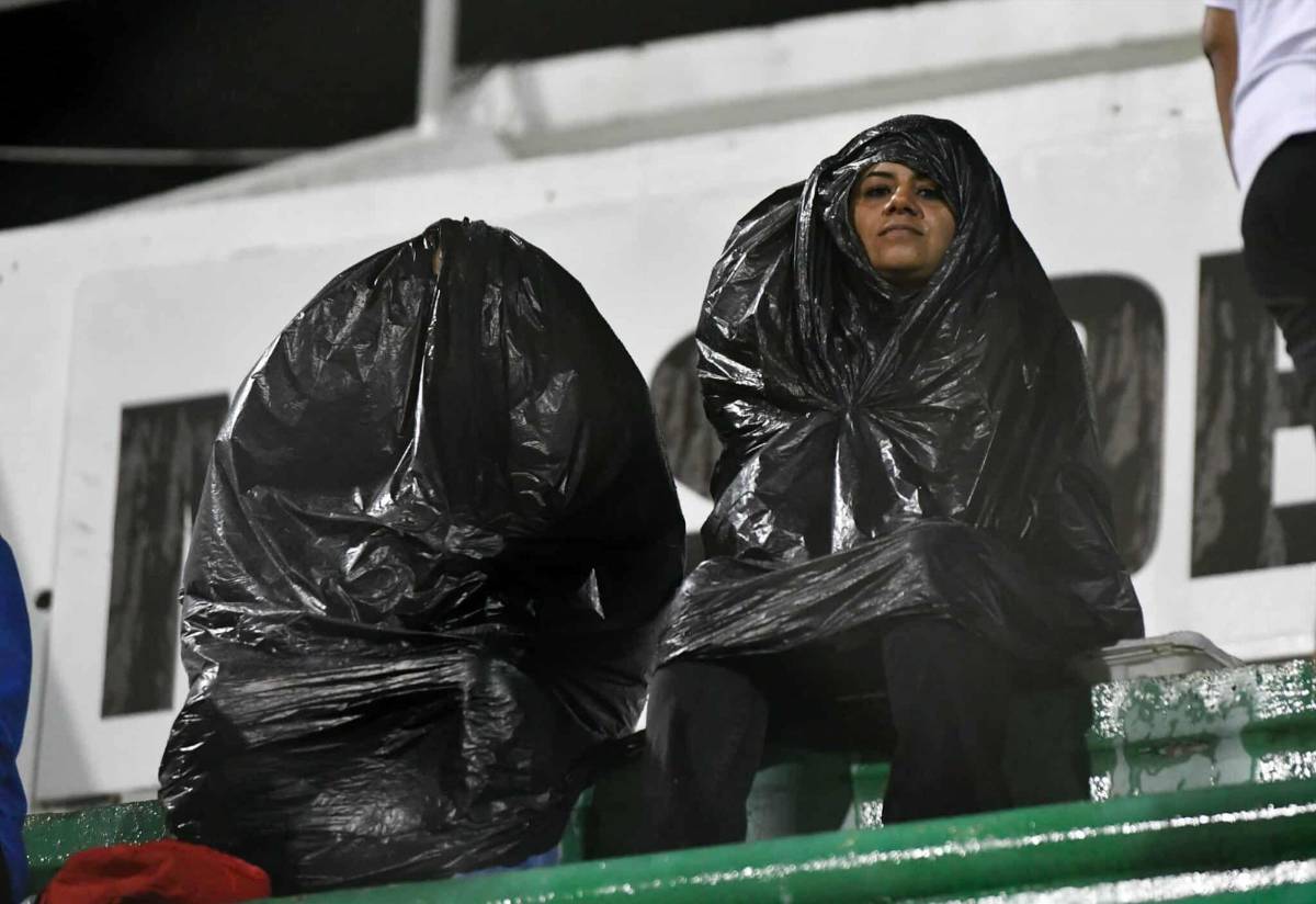 Festín en el Motagua-UPNFM, gesto de Javier López y polémica en Comayagua