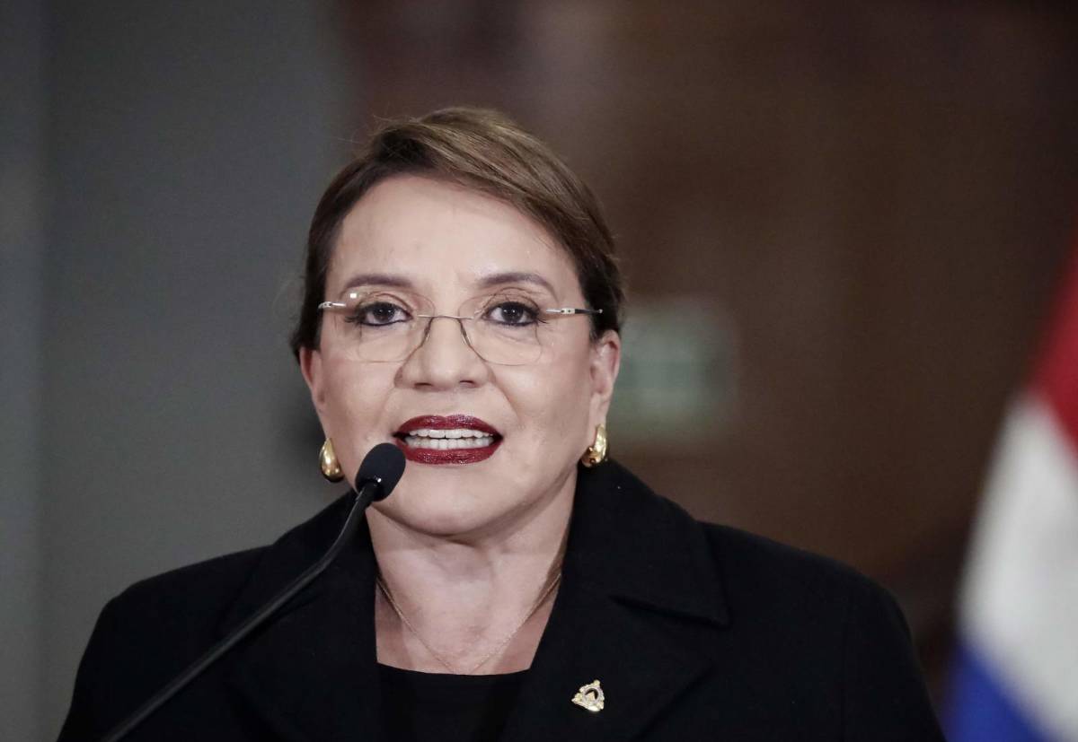 El Gobierno de Castro se enfrascó en una contienda diplomática con la embajadora estadounidense Laura Dogu.