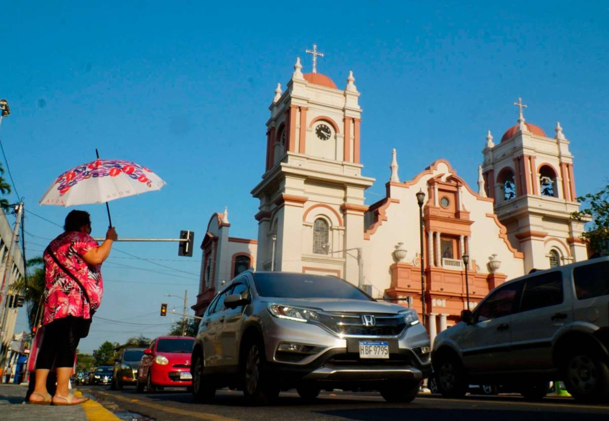 Pronostican lluvias para hoy en varias regiones del país