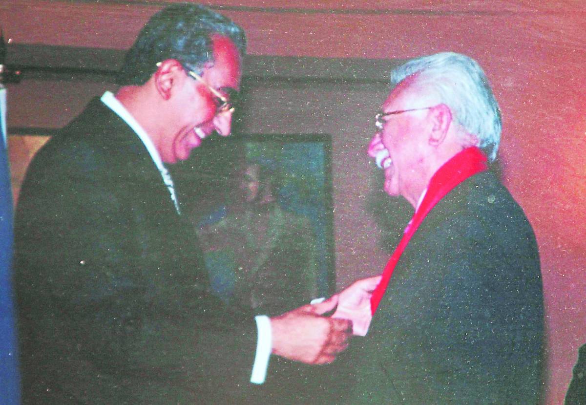 Presidentes como Carlos Roberto Flores siempre respetaron las posturas críticas de Custodio.