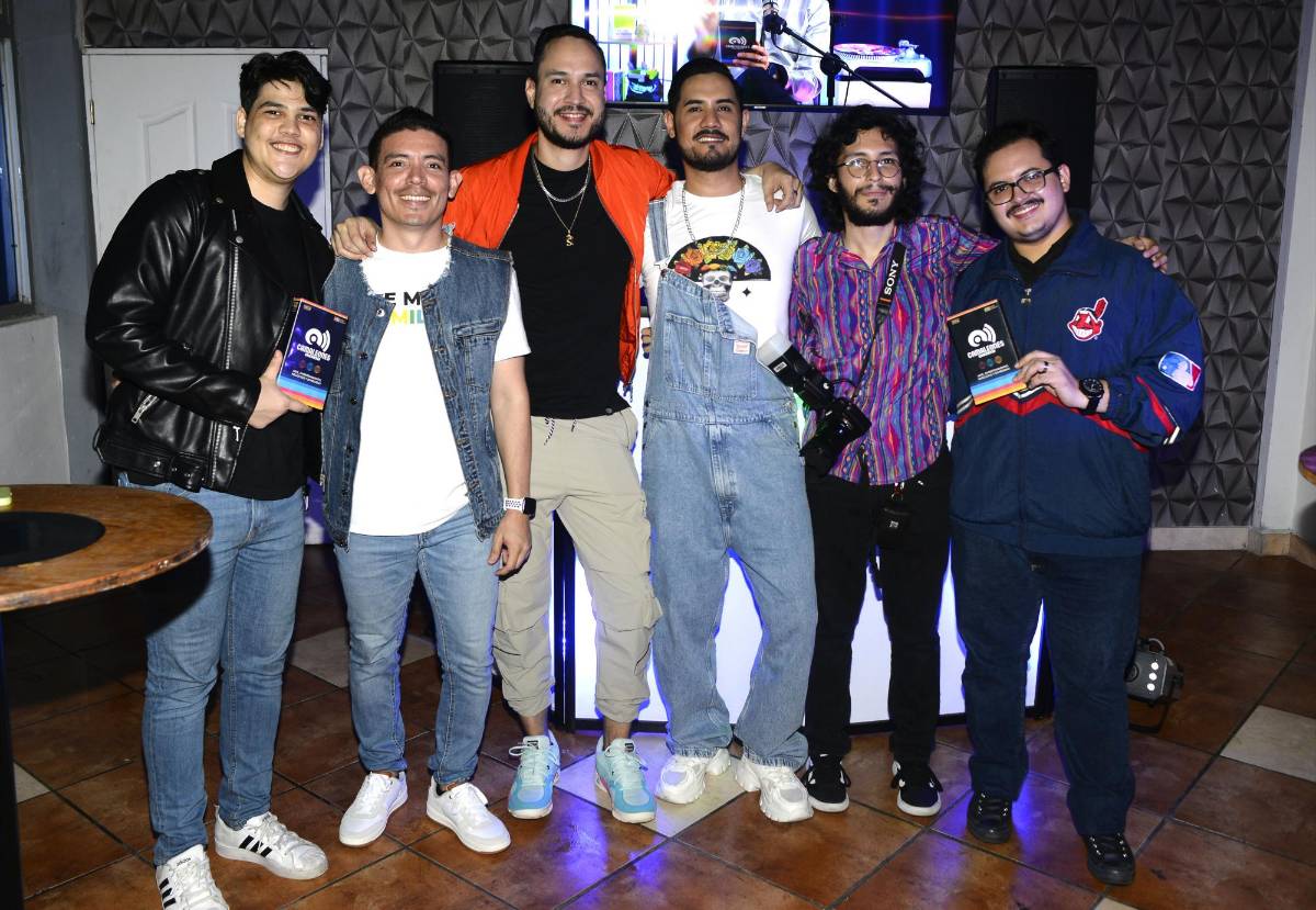 Camaleones Podcast estrena su novena temporada al estilo vintage