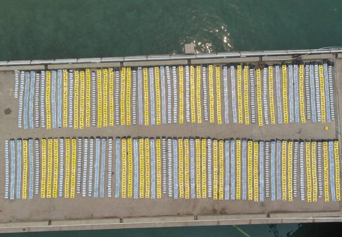 Fotografía aérea los paquetes de cacaína.