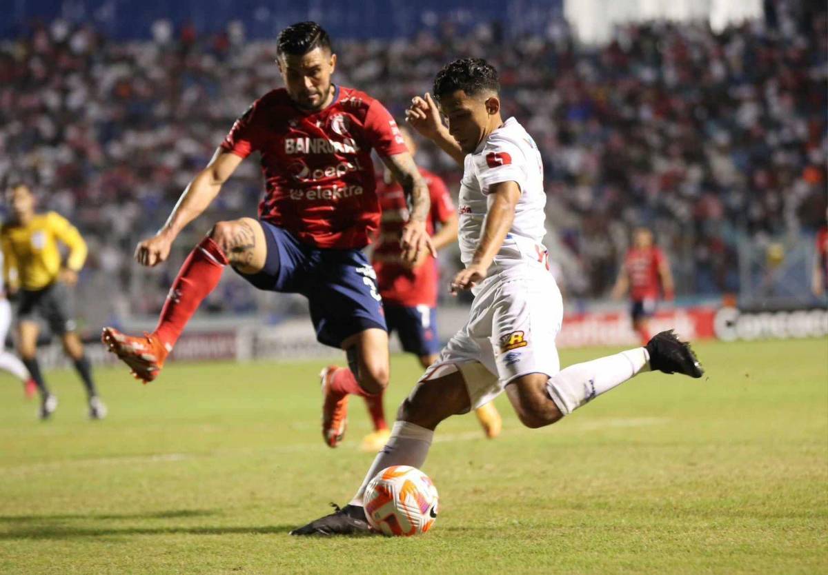 José Mario Pinto fue el anotador del primer tanto ante Xelajú.