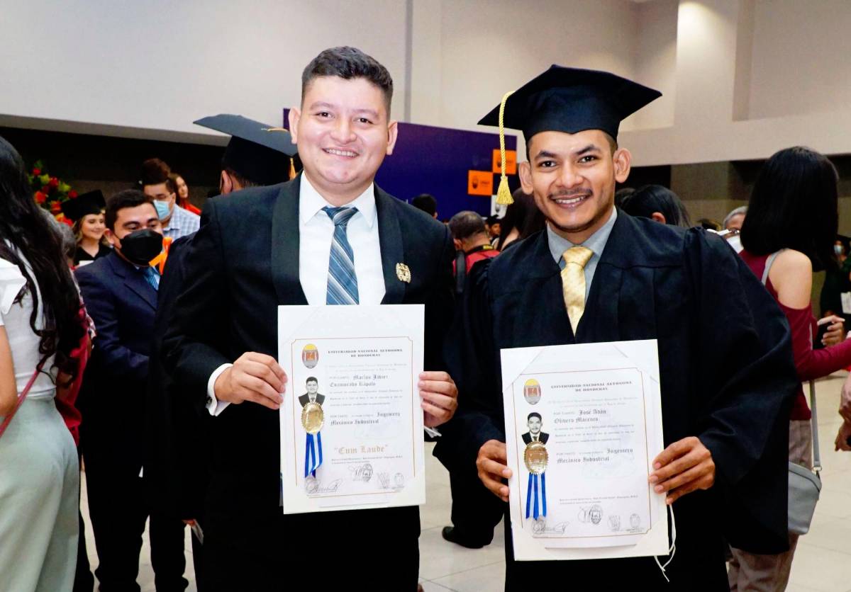 Orgullo y gozo por los nuevos profesionales