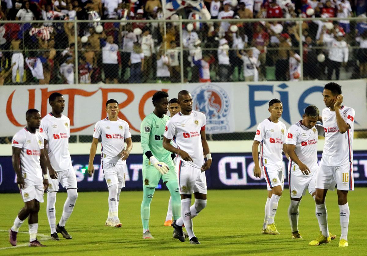 El Olimpia domina el campeonato en el liderato, pero una derrota pondría en peligro ese lugar de privilegio.