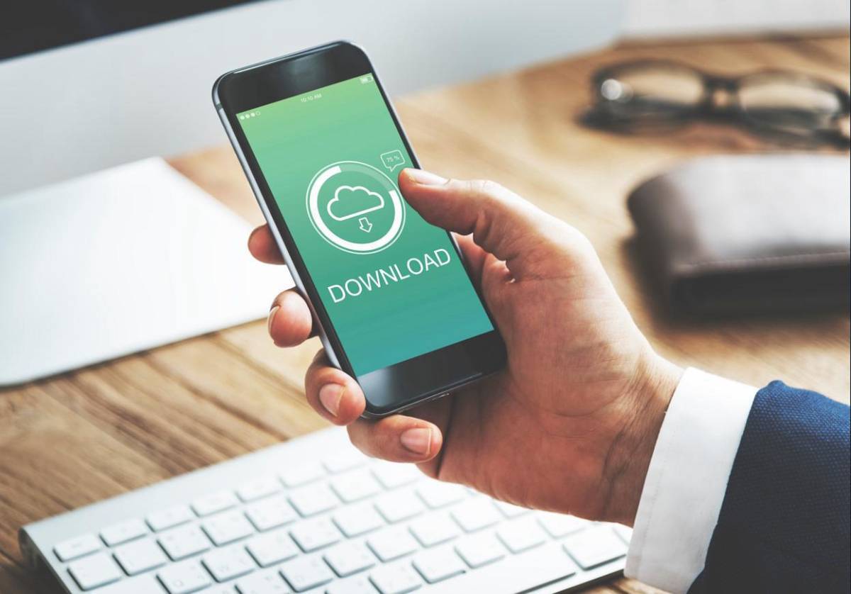 ¿Se pueden infectar mis dispositivos al descargar Apps de Google Play?