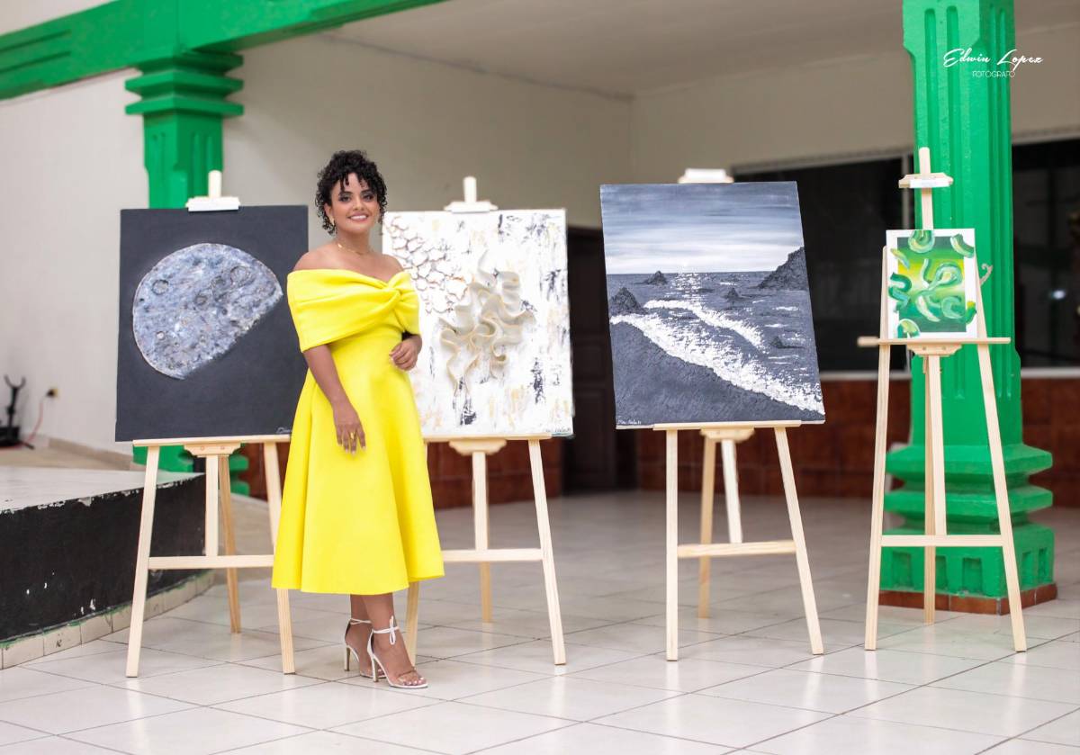 Primera Expoventa de Arte por el Club Rotaract de Choloma