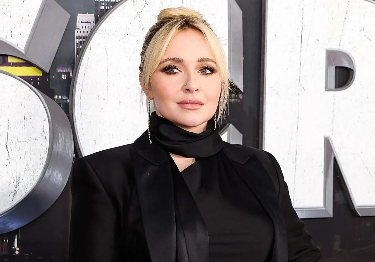Hayden Panettiere fue obligada a estar con un hombre famoso cuando ella tenía 18