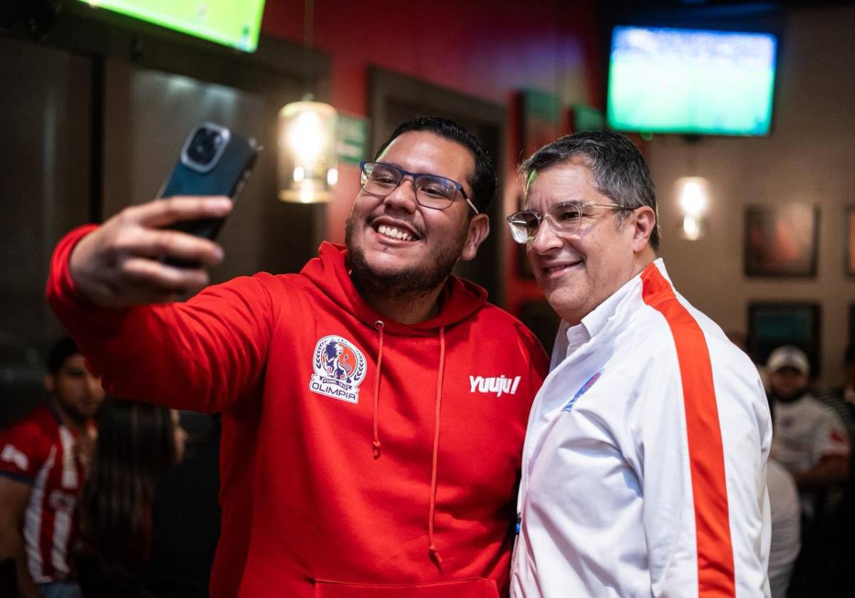 Cena íntima del Olimpia tras la 40, leyenda presente y un 'infiltrado'