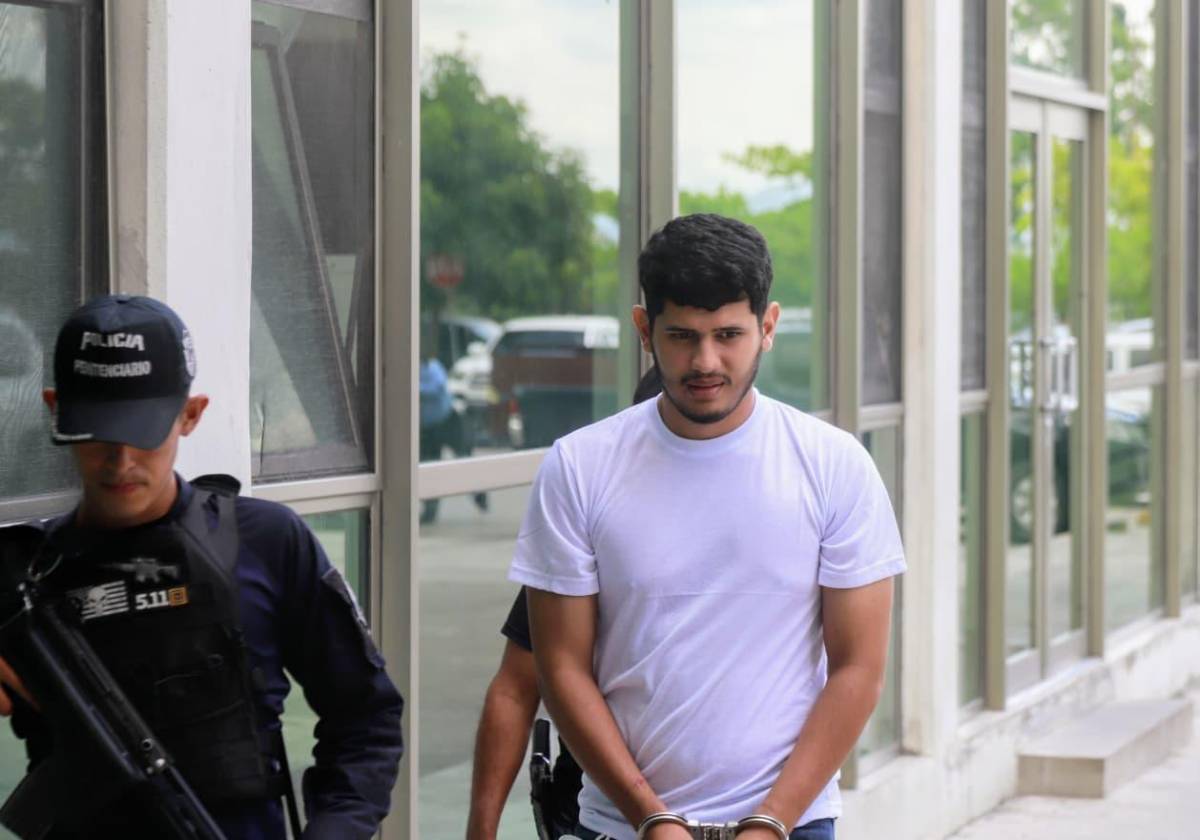 Dictan prisión preventiva a Jancarlos por el asesinato y robo de su “mejor amigo”