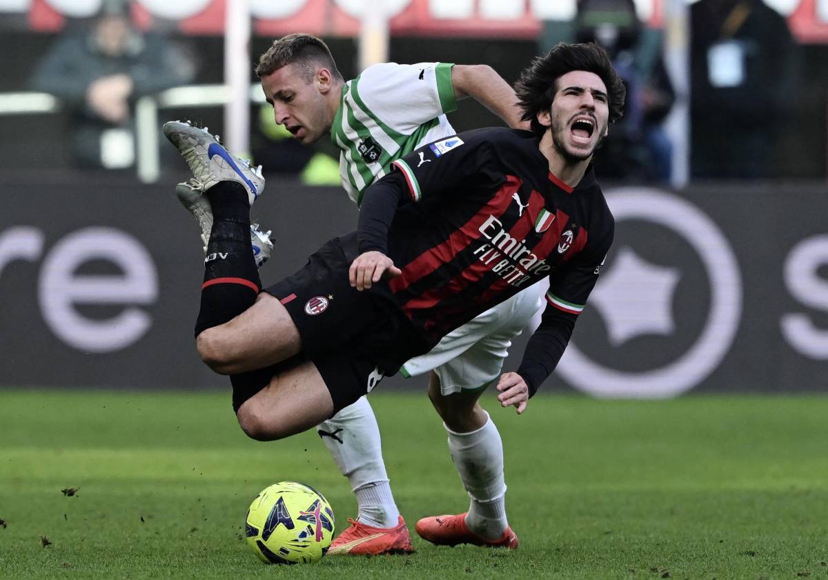 El AC Milan no levanta cabeza y volvió a perder en Italia.